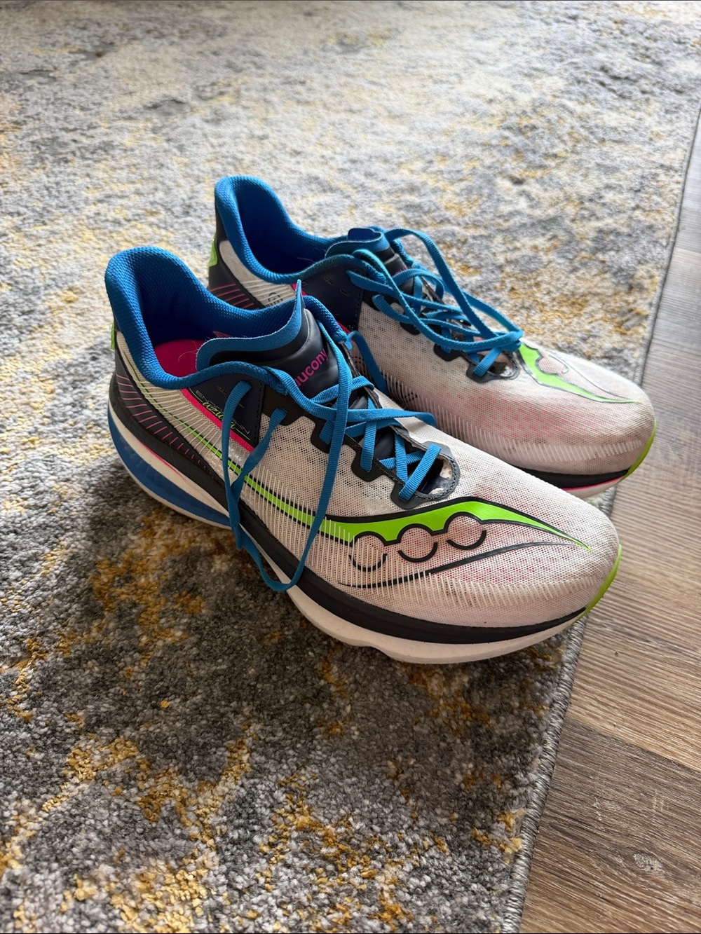 Saucony Endorphin Azura Men's size 13